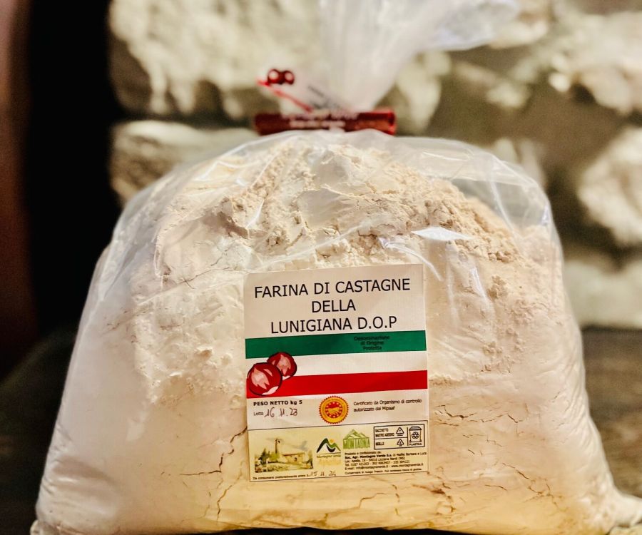 Farina di castagne della Lunigiana DOP