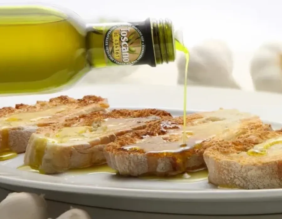 Olio EVO delle colline pisane